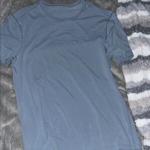 Lululemon Mens Workout shirt
